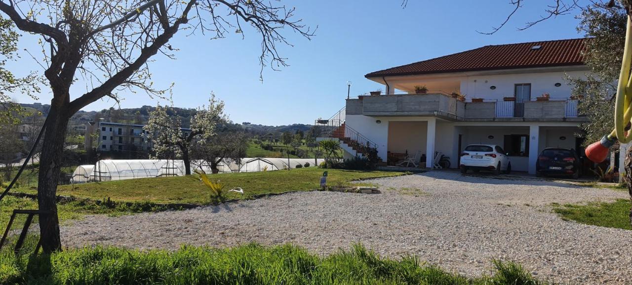 Casa Vacanze Cerreto 3 Miglianico Экстерьер фото